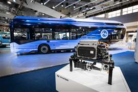 Iveco Bus E-Way H2 features a Hyundai HTWO fuel cell